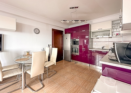 Apartament wielopokojowy z widokiem na morze w centrum Sveti Vlas. Zdjęcie 23 Apartament wielopokojowy z widokiem na morze w centrum Sveti Vlas. Zdjęcie 23