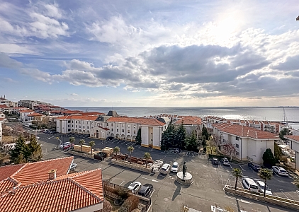 Apartament wielopokojowy z widokiem na morze w centrum Sveti Vlas. Zdjęcie 13 Apartament wielopokojowy z widokiem na morze w centrum Sveti Vlas. Zdjęcie 13