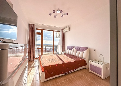 Apartament wielopokojowy z widokiem na morze w centrum Sveti Vlas. Zdjęcie 5 Apartament wielopokojowy z widokiem na morze w centrum Sveti Vlas. Zdjęcie 5