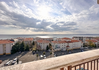 Apartament wielopokojowy z widokiem na morze w centrum Sveti Vlas. Zdjęcie 8 Apartament wielopokojowy z widokiem na morze w centrum Sveti Vlas. Zdjęcie 8