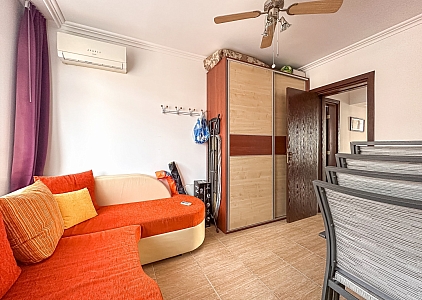 Apartament wielopokojowy z widokiem na morze w centrum Sveti Vlas. Zdjęcie 7 Apartament wielopokojowy z widokiem na morze w centrum Sveti Vlas. Zdjęcie 7