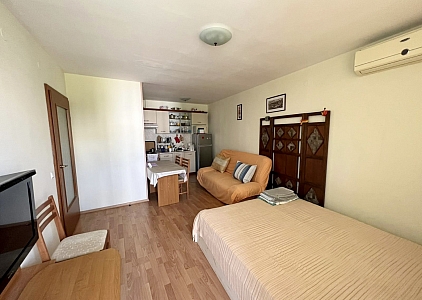 Apartment mit einem Schlafzimmer in der ersten Reihe. Foto 5 Apartment mit einem Schlafzimmer in der ersten Reihe. Foto 5