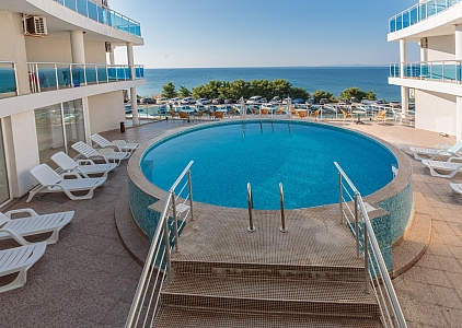 Красивая студия с видом на море на первой линии. Foto 10