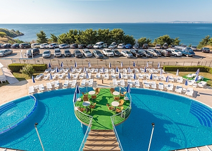 Красивая студия с видом на море на первой линии. Foto 11