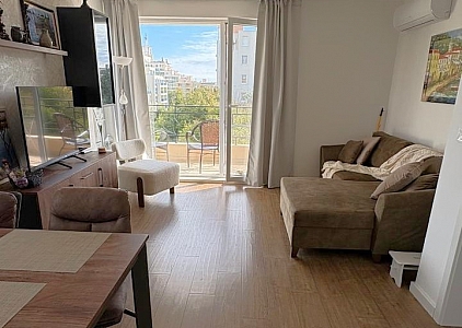 Doskonałe, stylowe mieszkanie w kompleksie mieszkalnym. Zdjęcie 1