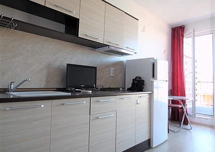 Großes Studio zum Verkauf in Sunny View Central. Foto 7