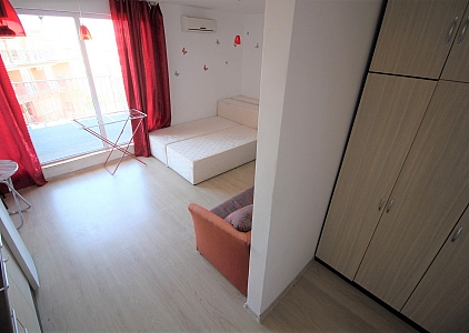 Großes Studio zum Verkauf in Sunny View Central. Foto 3