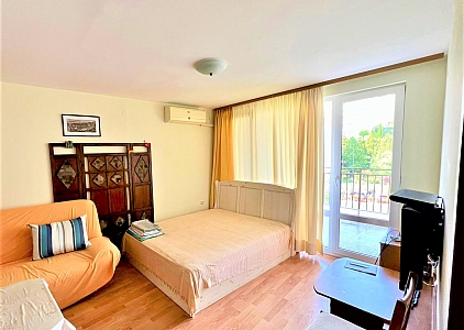 Apartment mit einem Schlafzimmer in der ersten Reihe. Foto 2 Apartment mit einem Schlafzimmer in der ersten Reihe. Foto 2