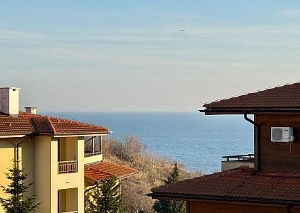 Zweizimmerwohnung in einem SPA-Komplex mit Meerblick. Foto 9