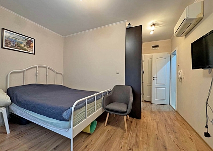 Красива студія у розкішному комплексі. Фото 11