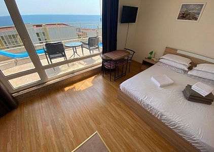 Excellent studio with sea view in a large complex. Photo 1 Excellent studio with sea view in a large complex. Photo 1
