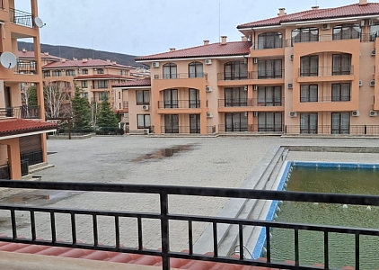 Apartament z widokiem na basen i morze na drugiej linii. Zdjęcie 7