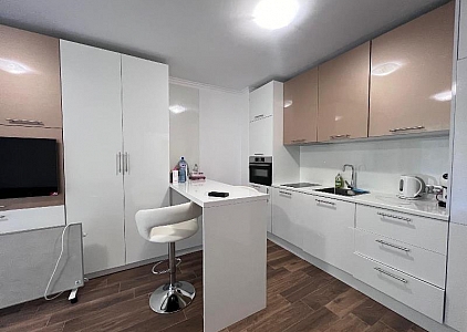 Dvoupokojový byt v komplexu v první linii!. Foto 6