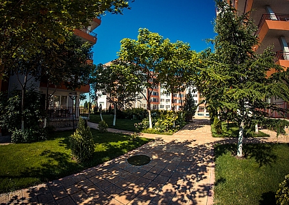 Apartment mit Poolblick in erster Reihe. Foto 15