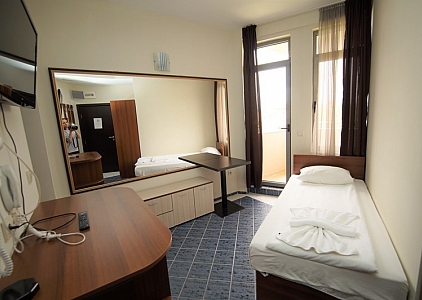 Студия на первой линии моря в Царево. Foto 2