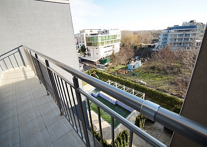 Neue Zweizimmerwohnung mit Kamin. Foto 4