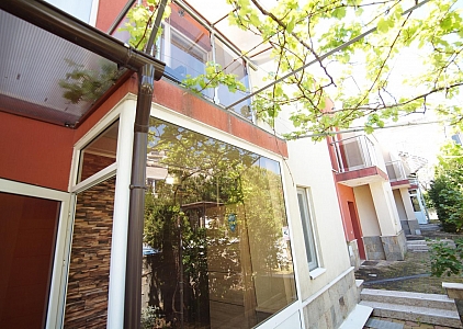 Прекрасный двухэтажный таунхаус в Святом Власе. Foto 19