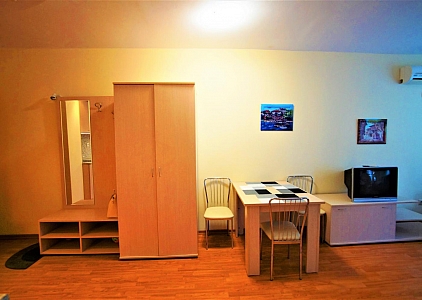 Хорошая меблированная студия в Райском Саду . Foto 5