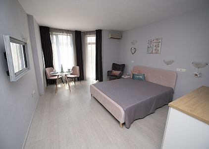 Новая студия с мебелью в Солнечном Береге. Фото 1