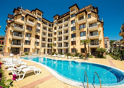 Beautiful two-room apartment 300 meters from the beach. Photo 6