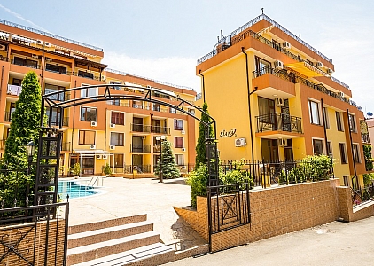 Двухкомнатная квартира в 400 метрах от моря. Foto 1 Двухкомнатная квартира в 400 метрах от моря. Foto 1