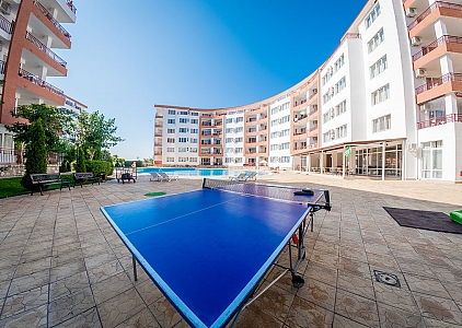 Apartment mit Poolblick in erster Reihe. Foto 18