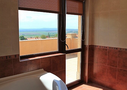 Трехкомнатная квартира с панорамными видами в Бяле. Zdjęcie 21