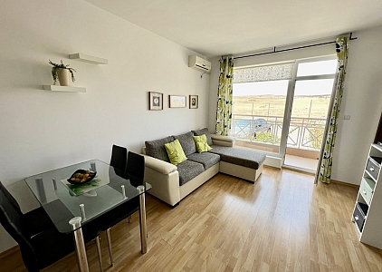 Трехкомнатная квартира по отличной цене в огромном комплексе . Foto 2 Трехкомнатная квартира по отличной цене в огромном комплексе . Foto 2