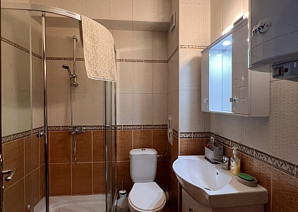 Przytulne dwupokojowe mieszkanie w kompleksie Sun Wave. Zdjęcie 13