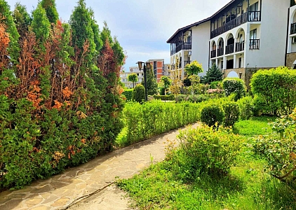 Прекрасная квартира со своим двориком в Святом Власе. Фото 1