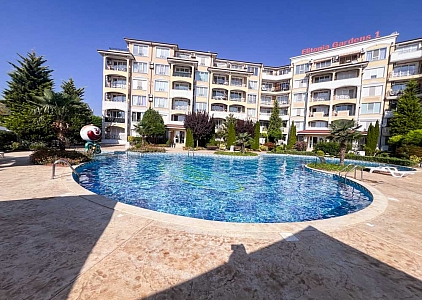 Красива трикімнатна квартира в розкішному комплексі. Фото 1