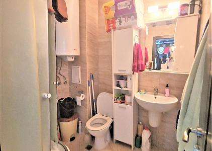 Двокімнатна квартира з видом на басейн у Равді. Фото 9