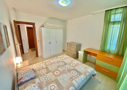 Трикімнатна квартира за 350 метрів від моря у Святому Власі. Фото 7 Трикімнатна квартира за 350 метрів від моря у Святому Власі. Фото 7