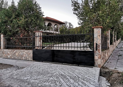 Будинок з ділянкою та новими меблями у чудовому селі. Фото 9 Будинок з ділянкою та новими меблями у чудовому селі. Фото 9