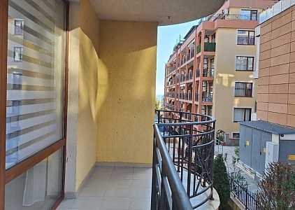 Útulný jednopokojový byt v uzavřeném komplexu. Foto 11