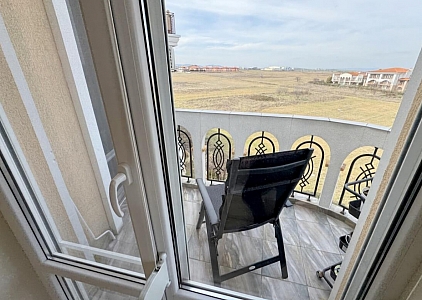 Трикімнатна квартира в гарному комплексі. Фото 13