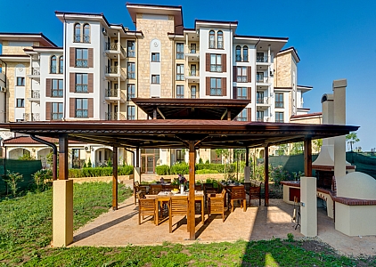 Apartament z dużym tarasem w jednym z najlepszych kompleksów w Nesebyrze. Zdjęcie 16