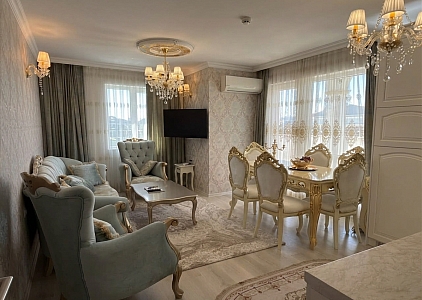 Роскошный трехкомнатный апартамент в элитном комплексе . Фото 4
