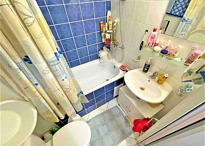 Двокімнатна квартира в хорошому комплексі за 450 метрів від моря.. Фото 5