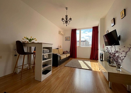 Небольшая квартира с 2 спальнями. Фото 11