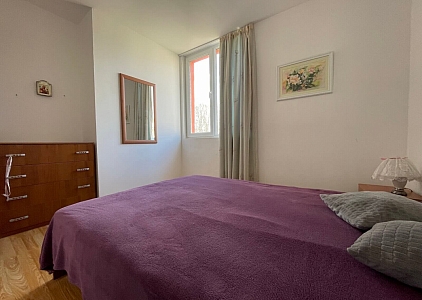 Небольшая квартира с 2 спальнями. Фото 3