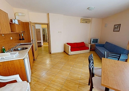 Квартира з двома спальнями за 7 хвилин ходьби до моря. Фото 3