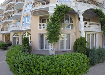 Двухэтажный таунхаус в центре Солнечном Берега. Zdjęcie 4