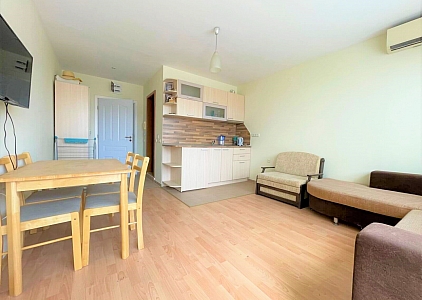 Great studio with beautiful pool view. Photo 3 Great studio with beautiful pool view. Photo 3