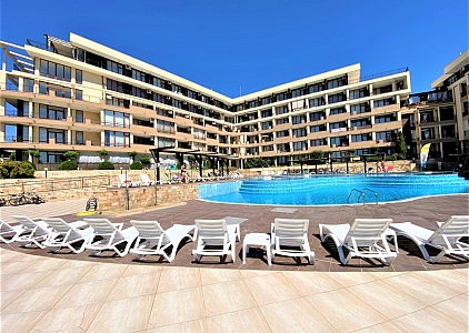 Three-room apartment 400 meters from the sea. Photo 1 Three-room apartment 400 meters from the sea. Photo 1