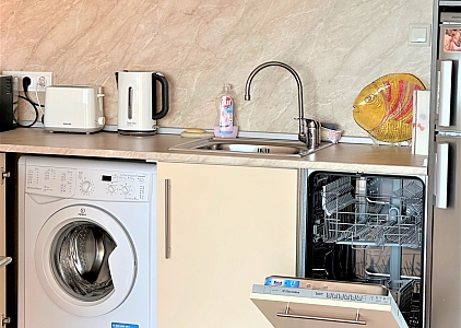 Квартира с видом на море на первой линии в Святом Власе. Фото 15