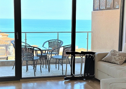 Квартира с видом на море на первой линии в Святом Власе. Фото 19