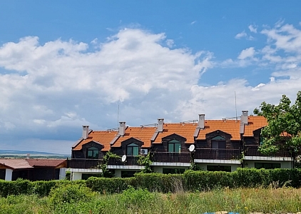Dom szeregowy w kompleksie bez opłat za utrzymanie!. Zdjęcie 16 Dom szeregowy w kompleksie bez opłat za utrzymanie!. Zdjęcie 16