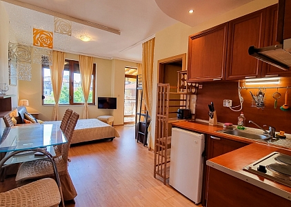 Geräumiges Studio in einem Komplex in der ersten Reihe!. Foto 6