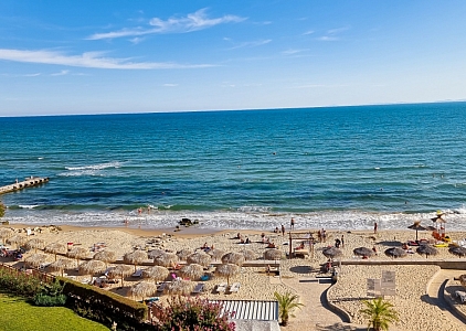 Geräumiges Studio in einem Komplex in der ersten Reihe!. Foto 16